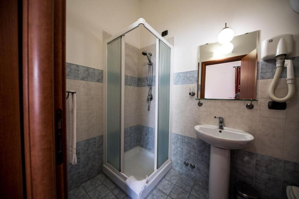 Domus Appia 154 B&B Roma Ngoại thất bức ảnh